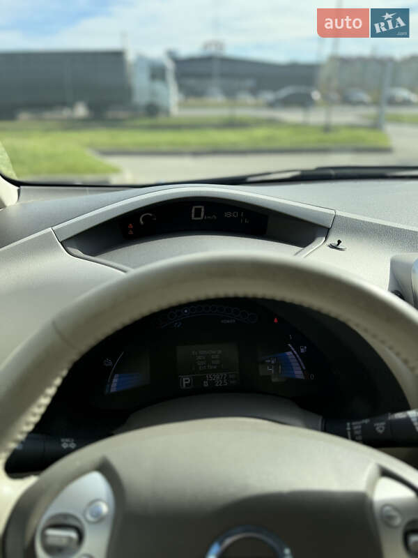 Хэтчбек Nissan Leaf 2012 в Радехове фото 12 Хэтчбек Nissan Leaf 2012 в Радехове
