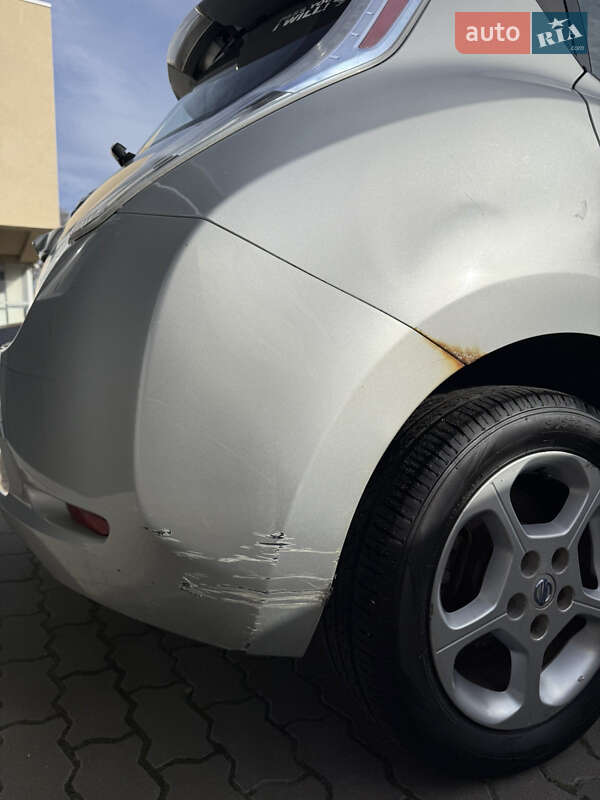 Хэтчбек Nissan Leaf 2012 в Радехове фото 26 Хэтчбек Nissan Leaf 2012 в Радехове