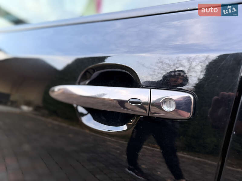 Хэтчбек Nissan Leaf 2018 в Черновцах