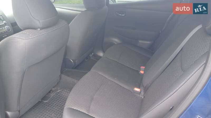 Хэтчбек Nissan Leaf 2017 в Полтаве