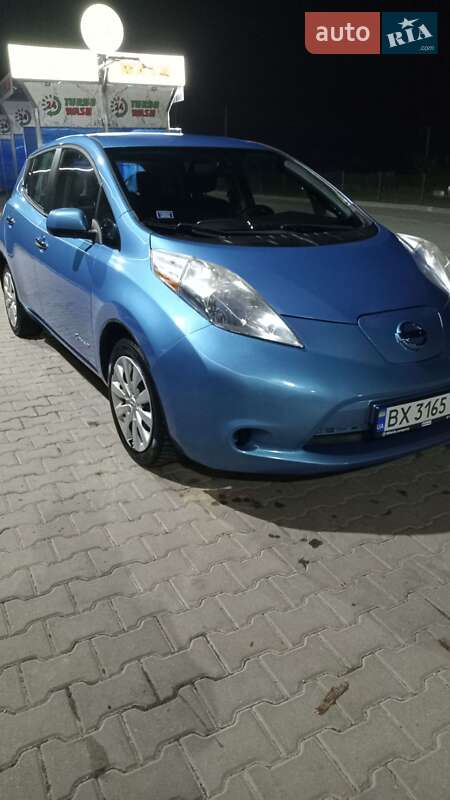 Хетчбек Nissan Leaf 2013 в Кам'янець-Подільському фото 7 Хетчбек Nissan Leaf 2013 в Кам'янець-Подільському