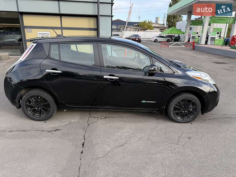 Хэтчбек Nissan Leaf 2014 в Одессе фото 4 Хэтчбек Nissan Leaf 2014 в Одессе