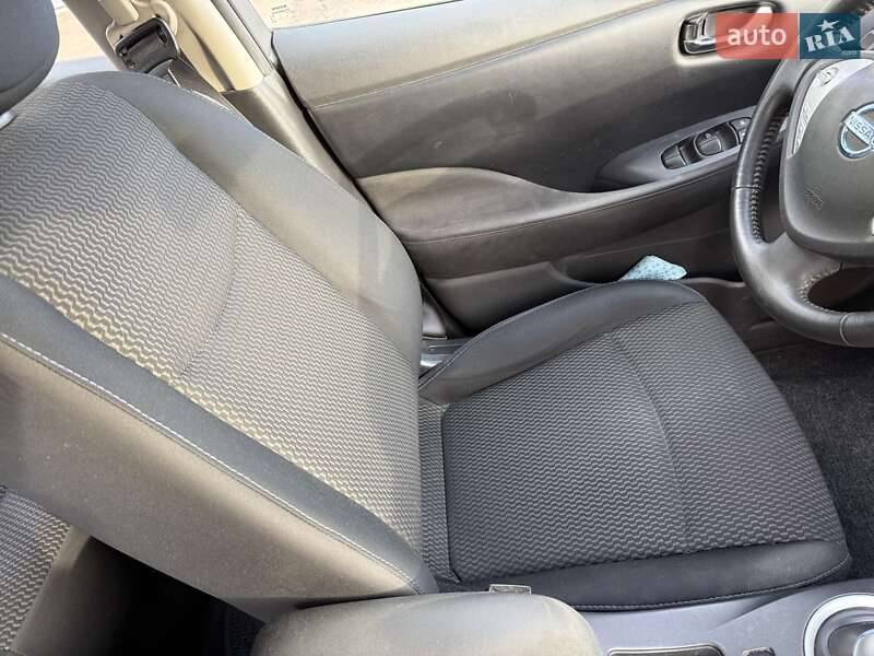 Хэтчбек Nissan Leaf 2014 в Одессе фото 25 Хэтчбек Nissan Leaf 2014 в Одессе