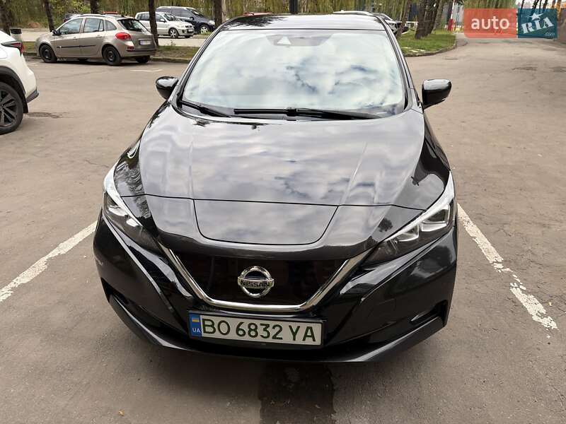 Хетчбек Nissan Leaf 2018 в Тернополі
