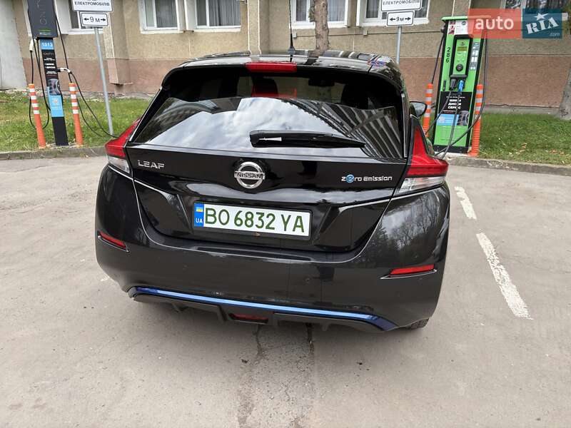 Хетчбек Nissan Leaf 2018 в Тернополі