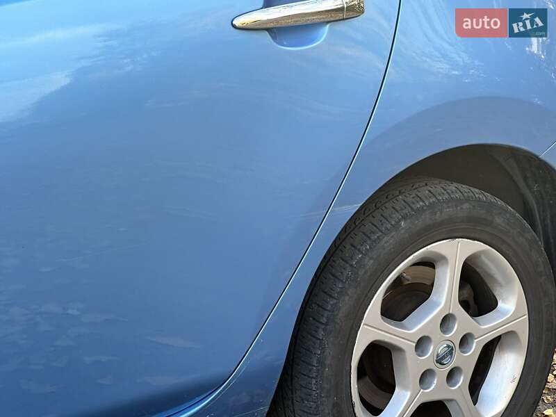 Хэтчбек Nissan Leaf 2014 в Днепре фото 13 Хэтчбек Nissan Leaf 2014 в Днепре