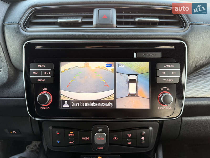 Хэтчбек Nissan Leaf 2018 в Черновцах