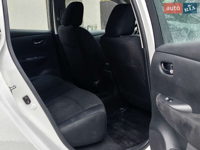 Хэтчбек Nissan Leaf 2014 в Ивано-Франковске фото 16 Хэтчбек Nissan Leaf 2014 в Ивано-Франковске