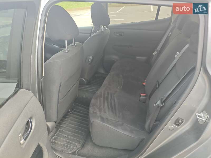 Хэтчбек Nissan Leaf 2013 в Киеве фото 23 Хэтчбек Nissan Leaf 2013 в Киеве