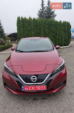 Хэтчбек Nissan Leaf 2020 в Киеве