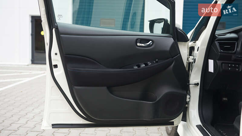 Хэтчбек Nissan Leaf 2019 в Львове фото 16 Хэтчбек Nissan Leaf 2019 в Львове
