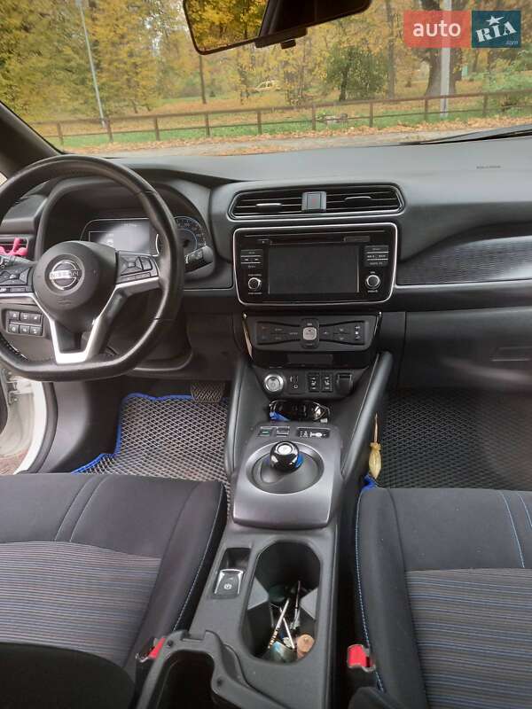 Хетчбек Nissan Leaf 2019 в Сумах фото 10 Хетчбек Nissan Leaf 2019 в Сумах