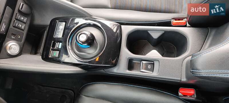 Хетчбек Nissan Leaf 2018 в Харкові