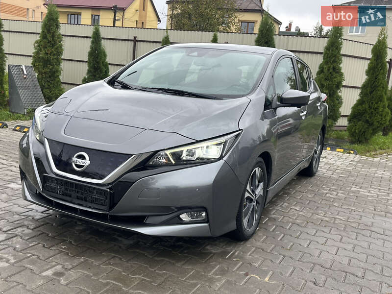 Хэтчбек Nissan Leaf 2020 в Дрогобыче