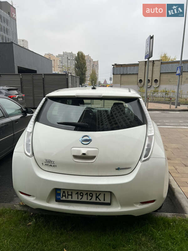 Хэтчбек Nissan Leaf 2015 в Киеве фото 8 Хэтчбек Nissan Leaf 2015 в Киеве