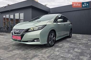 Хетчбек Nissan Leaf 2018 в Луцьку