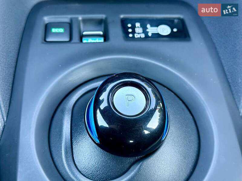Хэтчбек Nissan Leaf 2022 в Самборе фото 35 Хэтчбек Nissan Leaf 2022 в Самборе