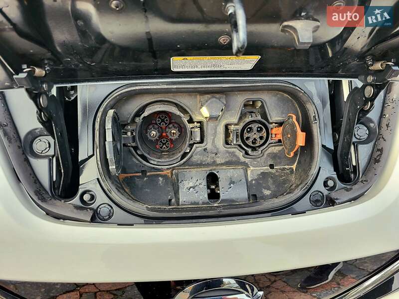 Хэтчбек Nissan Leaf 2020 в Кременчуге фото 20 Хэтчбек Nissan Leaf 2020 в Кременчуге