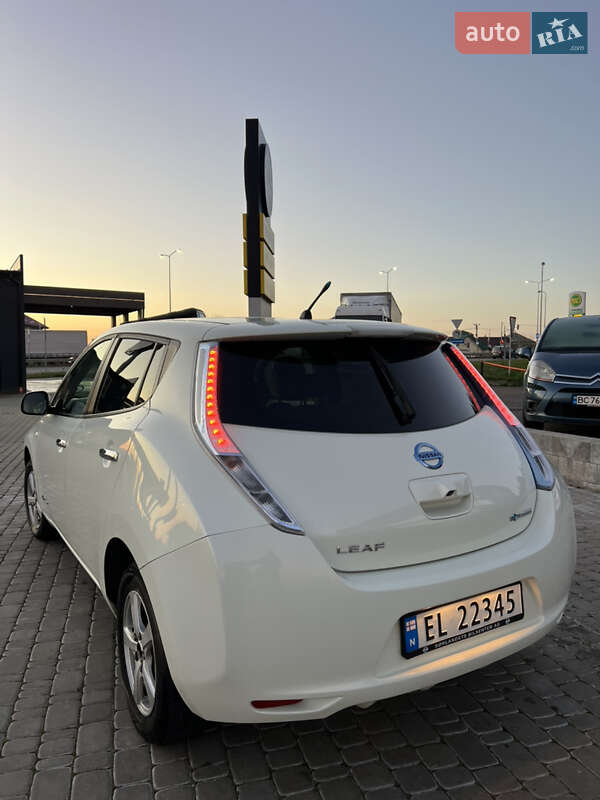 Хетчбек Nissan Leaf 2012 в Львові