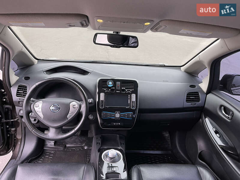 Хэтчбек Nissan Leaf 2015 в Харькове