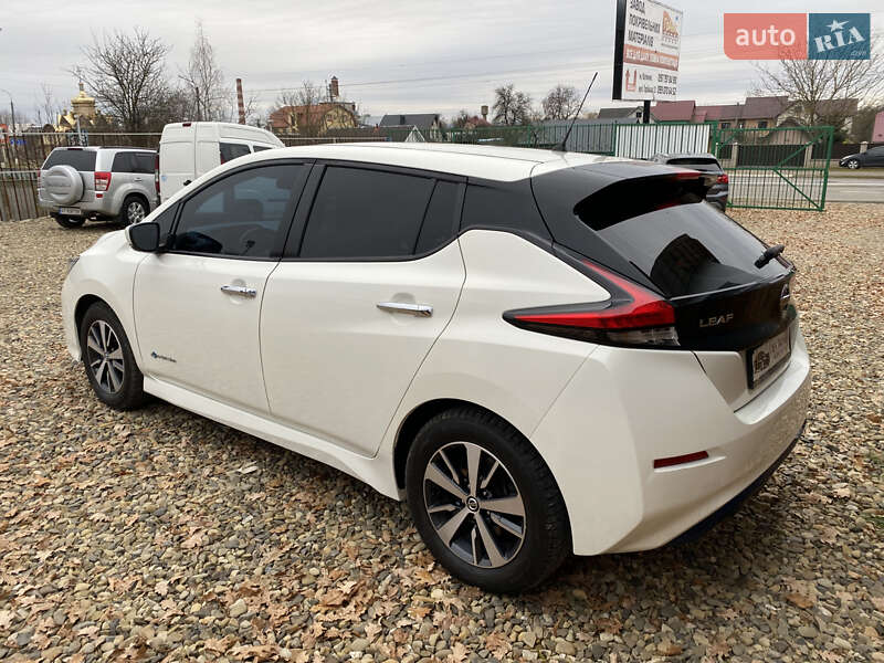 Хетчбек Nissan Leaf 2019 в Коломиї