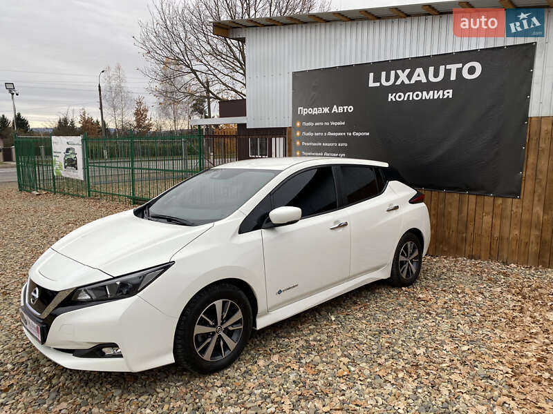 Хетчбек Nissan Leaf 2019 в Коломиї