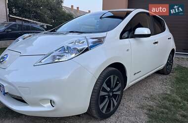 Хэтчбек Nissan Leaf 2017 в Черновцах