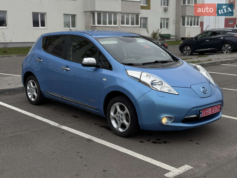 Хэтчбек Nissan Leaf 2013 в Виннице
