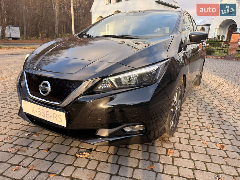 Хэтчбек Nissan Leaf 2020 в Львове фото Хэтчбек Nissan Leaf 2020 в Львове