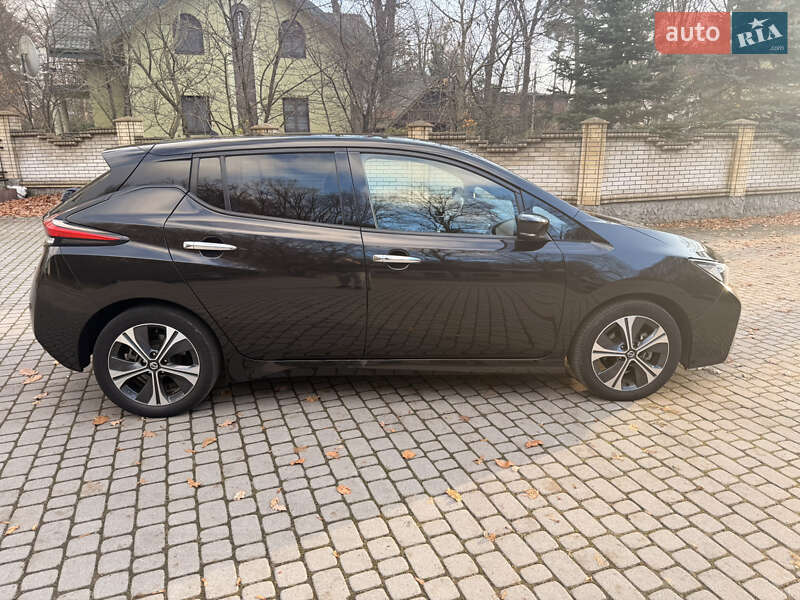 Хэтчбек Nissan Leaf 2020 в Львове фото 7 Хэтчбек Nissan Leaf 2020 в Львове