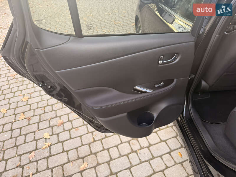 Хэтчбек Nissan Leaf 2020 в Львове фото 13 Хэтчбек Nissan Leaf 2020 в Львове