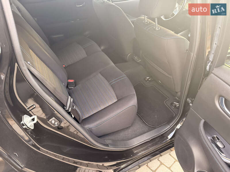 Хэтчбек Nissan Leaf 2020 в Львове фото 16 Хэтчбек Nissan Leaf 2020 в Львове