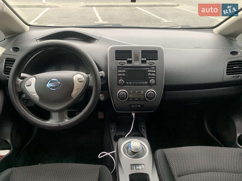 Хэтчбек Nissan Leaf 2014 в Днепре фото 25 Хэтчбек Nissan Leaf 2014 в Днепре