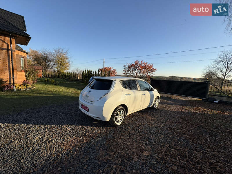 Хэтчбек Nissan Leaf 2014 в Луцке фото 14 Хэтчбек Nissan Leaf 2014 в Луцке