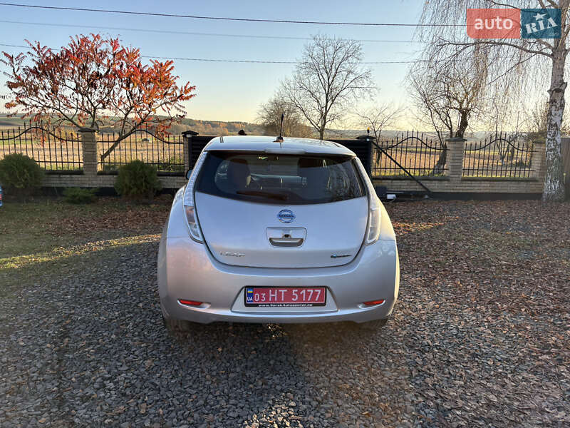 Хэтчбек Nissan Leaf 2015 в Луцке фото 6 Хэтчбек Nissan Leaf 2015 в Луцке