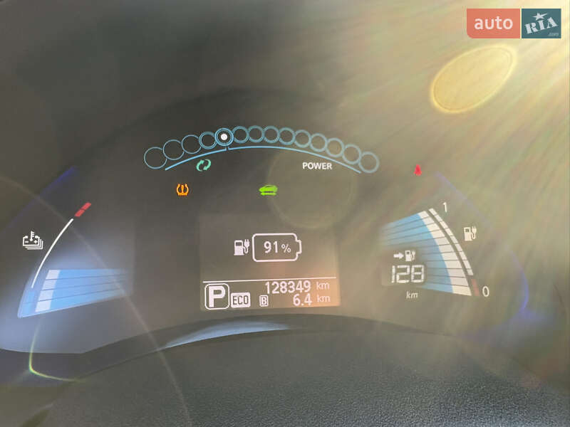 Хэтчбек Nissan Leaf 2015 в Луцке фото 26 Хэтчбек Nissan Leaf 2015 в Луцке