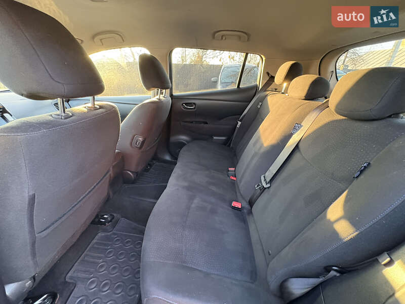 Хэтчбек Nissan Leaf 2014 в Луцке фото 18 Хэтчбек Nissan Leaf 2014 в Луцке