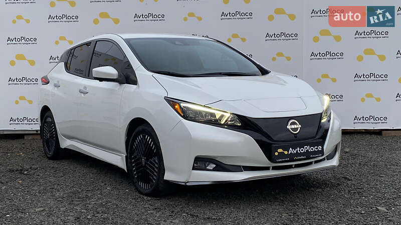 Хэтчбек Nissan Leaf 2023 в Луцке