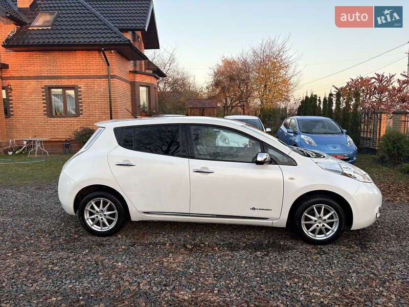 Хэтчбек Nissan Leaf 2014 в Луцке фото 5 Хэтчбек Nissan Leaf 2014 в Луцке