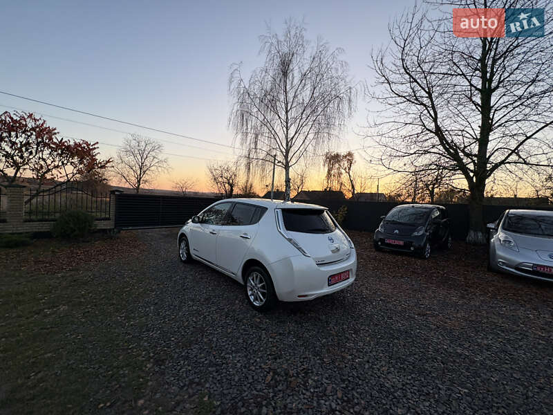 Хэтчбек Nissan Leaf 2014 в Луцке фото 16 Хэтчбек Nissan Leaf 2014 в Луцке