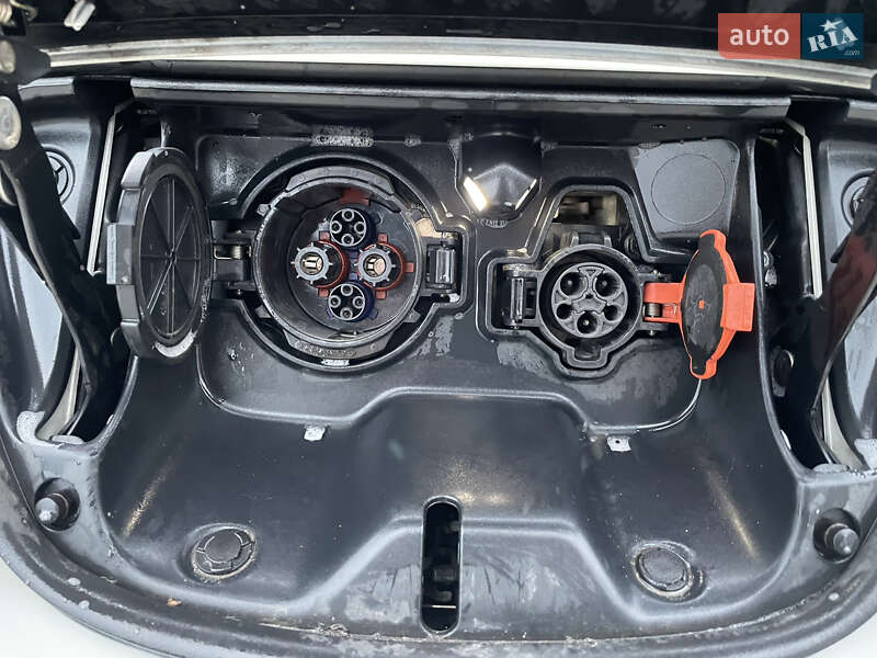 Хэтчбек Nissan Leaf 2015 в Луцке фото 26 Хэтчбек Nissan Leaf 2015 в Луцке