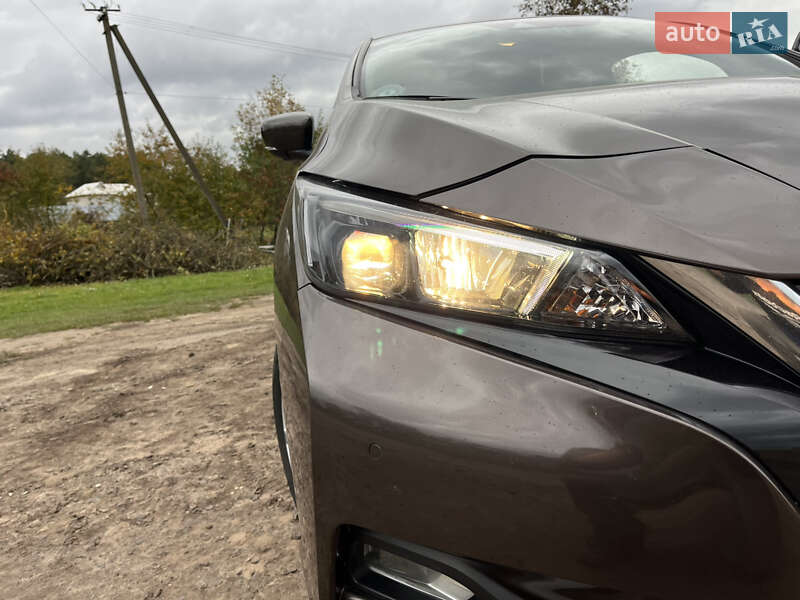 Хэтчбек Nissan Leaf 2021 в Бродах фото 74 Хэтчбек Nissan Leaf 2021 в Бродах