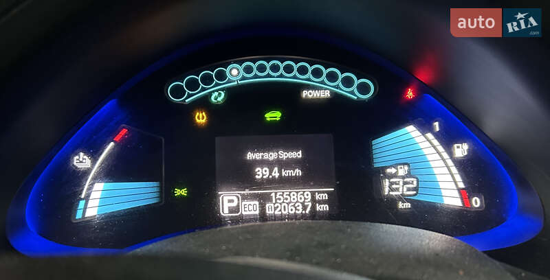 Хэтчбек Nissan Leaf 2014 в Киеве фото Хэтчбек Nissan Leaf 2014 в Киеве