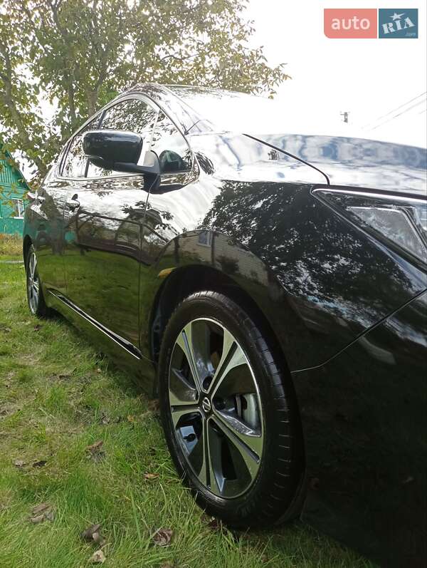 Хэтчбек Nissan Leaf 2021 в Олевске фото 12 Хэтчбек Nissan Leaf 2021 в Олевске