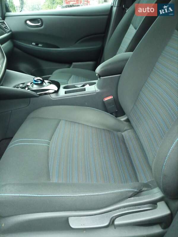 Хэтчбек Nissan Leaf 2021 в Олевске фото 33 Хэтчбек Nissan Leaf 2021 в Олевске