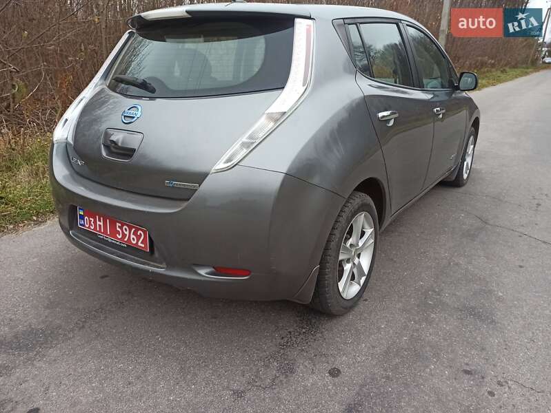Хетчбек Nissan Leaf 2014 в Вінниці