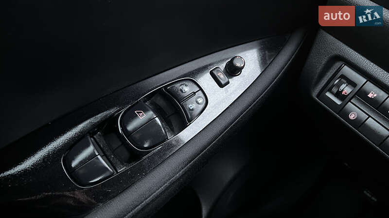 Хэтчбек Nissan Leaf 2020 в Луцке фото 84 Хэтчбек Nissan Leaf 2020 в Луцке