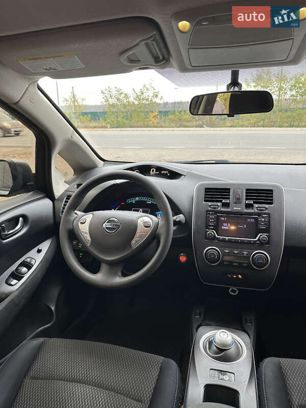 Хетчбек Nissan Leaf 2016 в Вінниці