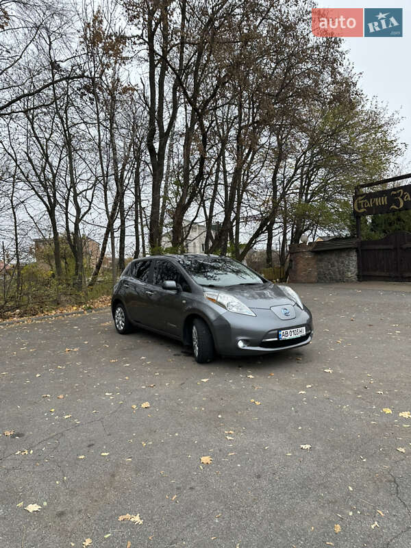 Хетчбек Nissan Leaf 2016 в Вінниці