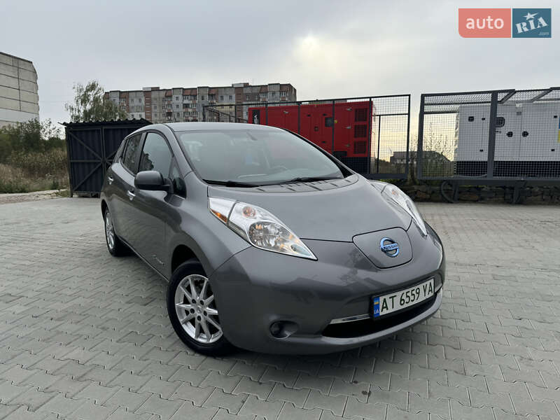 Хэтчбек Nissan Leaf 2015 в Калуше фото 3 Хэтчбек Nissan Leaf 2015 в Калуше
